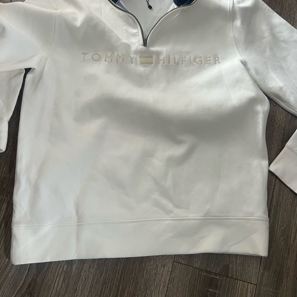 Tommy Hilfiger White Crewneck Sweater